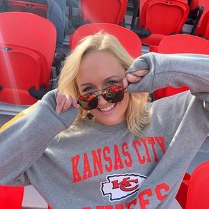 Meet your Posher, Hailey